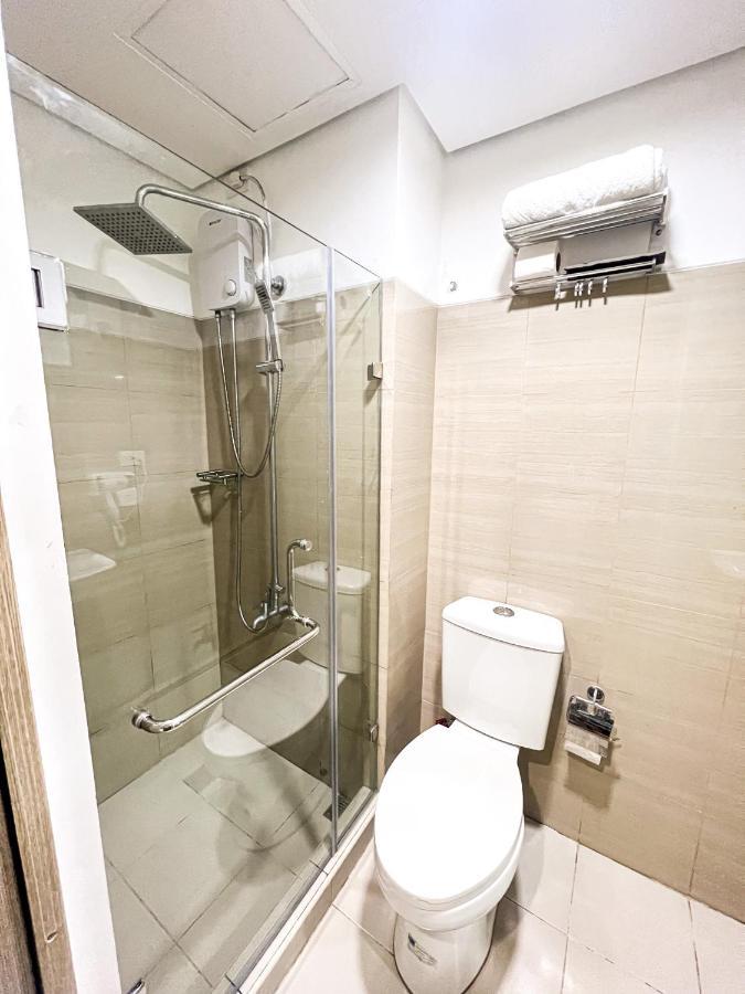 Sabina'S One Bedroom Condo At Shore Tower C Manille Extérieur photo