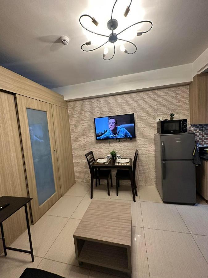 Sabina'S One Bedroom Condo At Shore Tower C Manille Extérieur photo